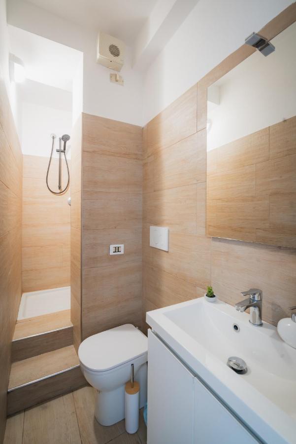 Suite "Castello" Del Garda - Apt Per Coppie Garda Desenzano del Garda Kültér fotó